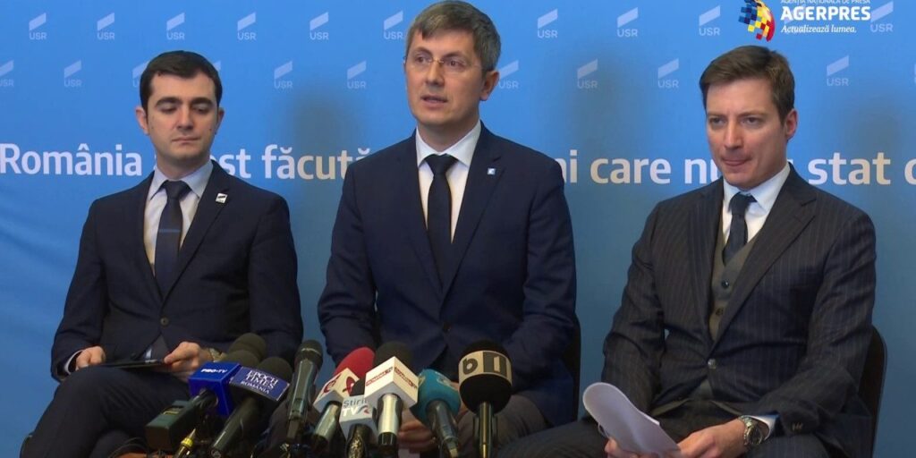 Andrei Caramitru: PNL, USR, PLUS și UDMR sunt acum o familie. Mă întorc să termin vinul