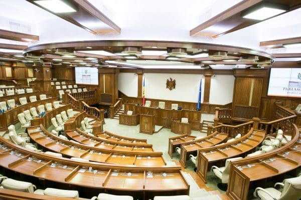 Parlamentul a spus NU Guvernului Gavrilița. Președintele R. Moldova cheamă fracțiunile parlamentare la consultări