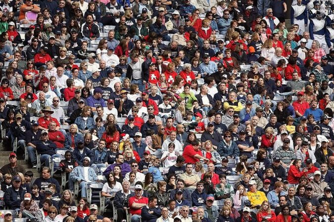 Lăsaţi suporterii pe stadioane! – 2SPORT.RO