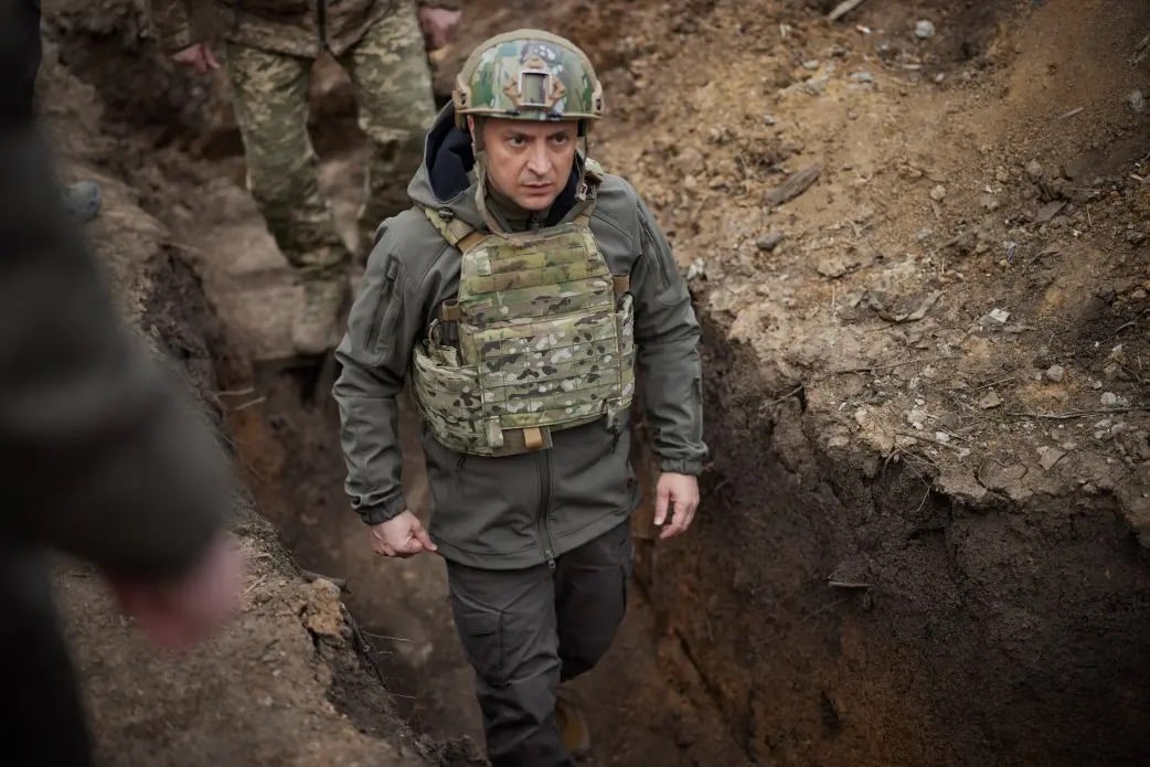 Ucraina: Președintele Zelenskiy a petrecut noaptea în tranșee cu soldații