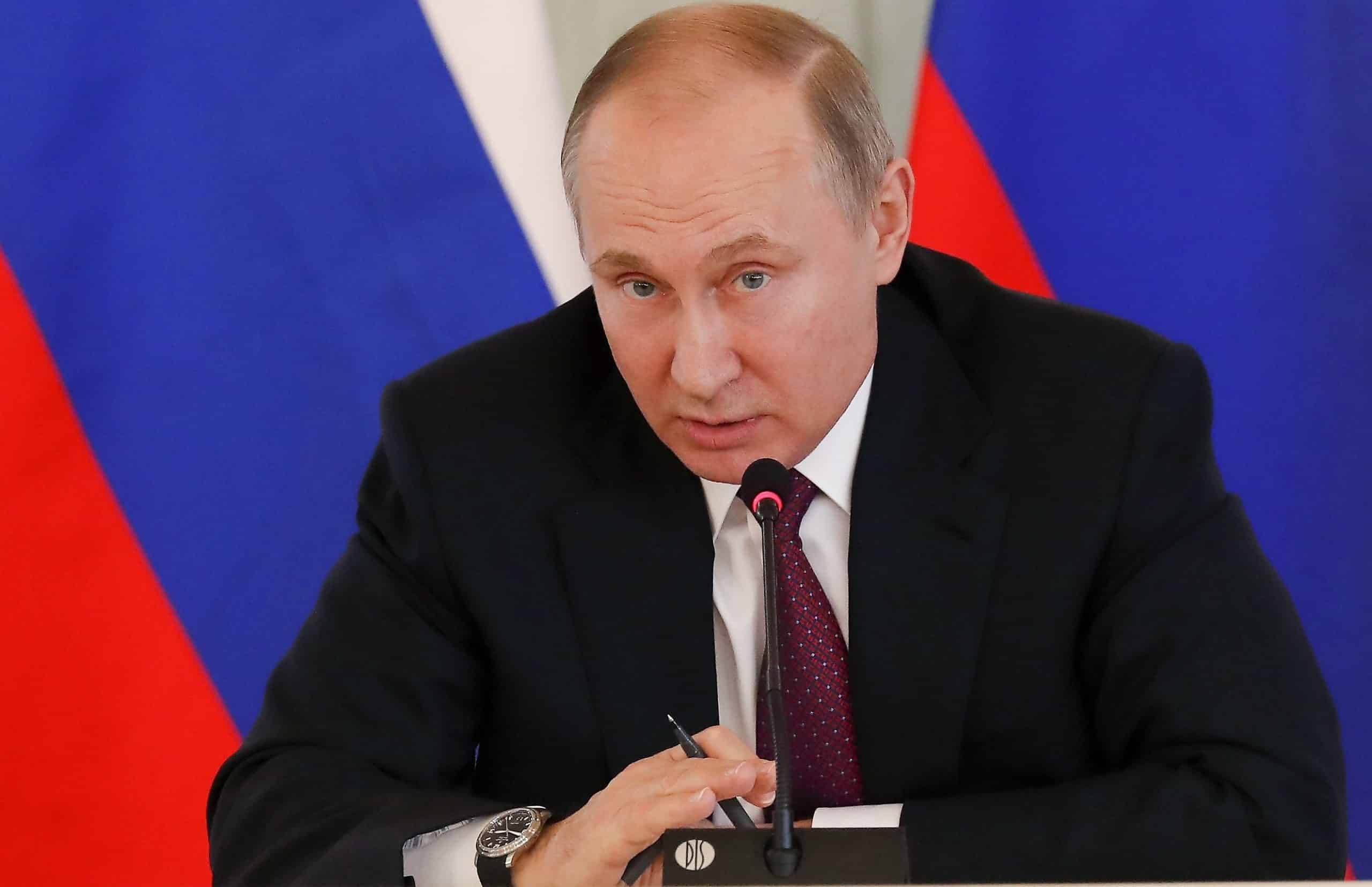 VIDEO: Putin inventează scenarii pentru a găsi pretexte să declanșeze războiul cu Ucraina