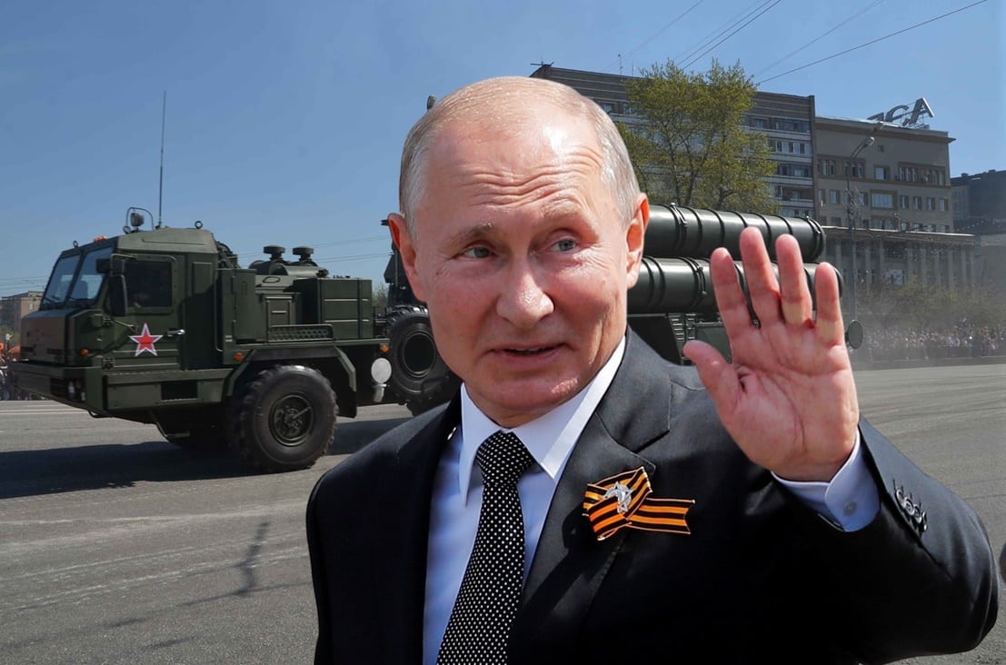 Putin mută arme nucleare în Crimeea