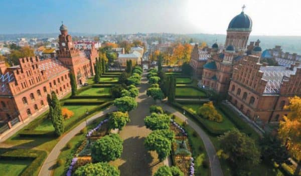 Biserica Universităţii din Cernăuţi va fi restaurată ~ InfoPrut