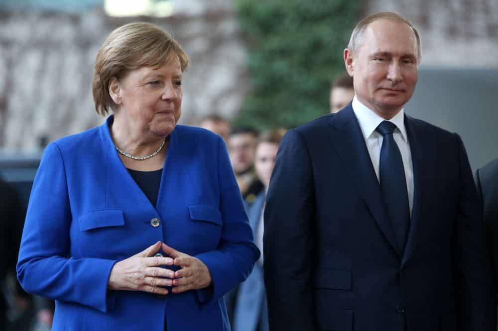 Merkel închide minele din Germania. Preferă să importe gaz rusesc de la Putin