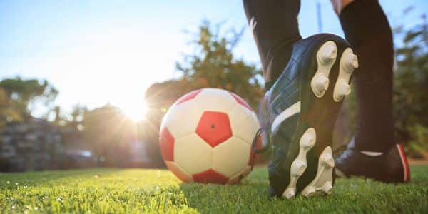 Ce loc ocupă echipele naționale de fotbal ale României și R. Moldova în clasamentul mondial ~ InfoPrut