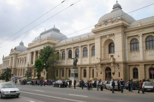 Universitatea „Alexandru Ioan Cuza” din Iaşi, prezentă în patru mari oraşe din Ucraina şi R. Moldova ~ InfoPrut