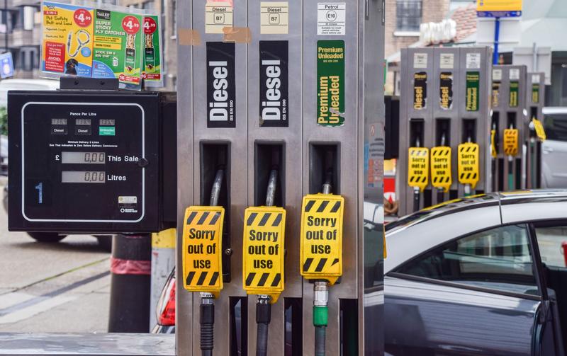 Panică în Germania: Prețul benzinei a ajuns la doi euro pe litru – 60m.ro