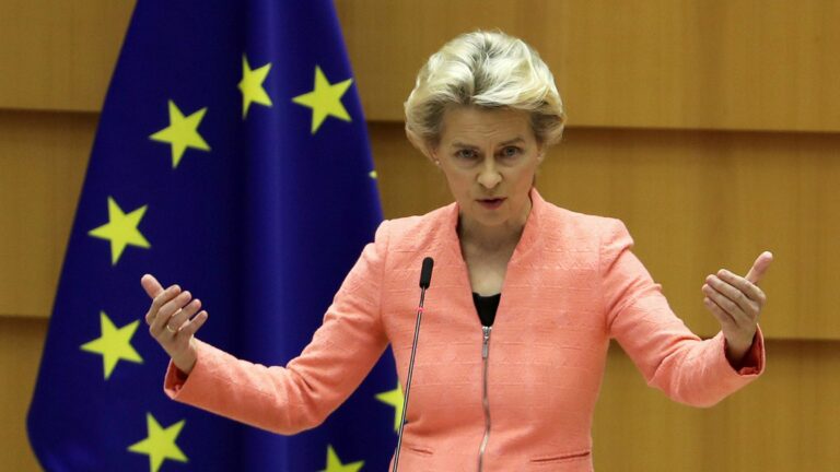 Ursula von der Leyen vrea să ne împrumutăm pentru Ucraina: „Statele membre UE să furnizeze garanții”
