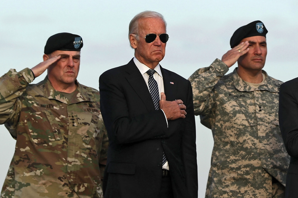 Americanii, puși să cotizeze - Joe Biden cere Congresului 13 miliarde de dolari, pentru cheltuielile militare ale Ucrainei - 4media.info