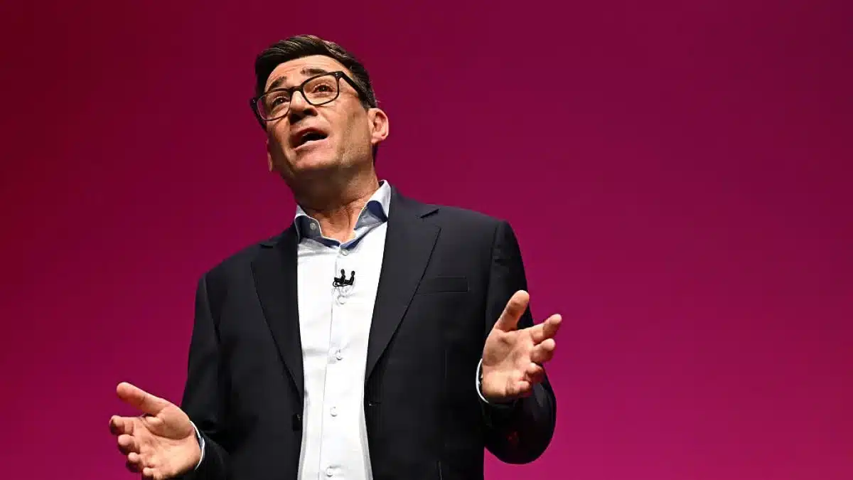 Andy Burnham a primit un răspuns clar: Rusia a intervenit în referendumul pentru Brexit