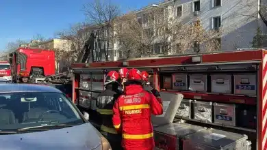 Clădirile din anii '50-'70, cu risc de prăbușire la următorul cutremur, avertizează inginerul Sumbasacu