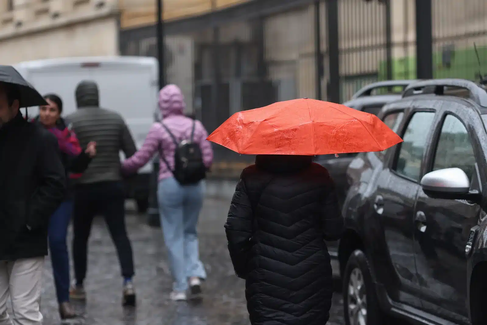 După un început de toamnă cald, urmează o săptămână mai rece și cu ploi