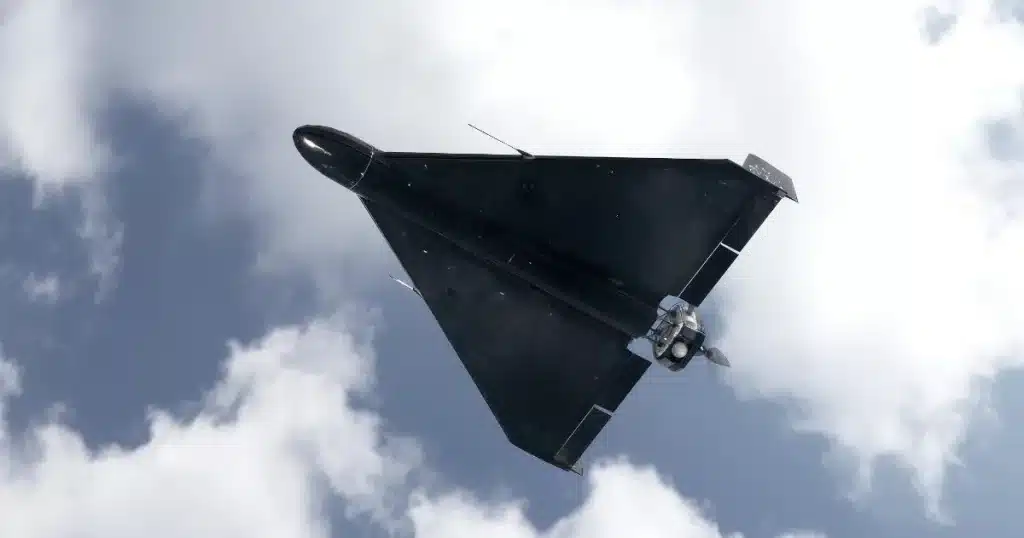 Populația din nordul Tulcei, îndemnată să rămână departe de geamuri după alerta de drone
