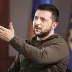 Rafinăriile rusești, iar în vizor: Zelenski acuză tăierea deliberată a avertismentelor americane și Starlink