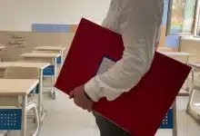 România, în grupul celor șapte țări europene unde profesorii câștigă sub 25.000 de euro